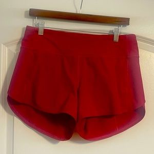 Lululemon Athletica Speed Up Shorts, 4” Inseam. Size 8. Excellent condition.